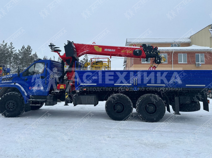 Автомобиль бортовой с КМУ ИТ-200 на шасси Урал NEXT 4320-72Е5Г38 (Евро-5)