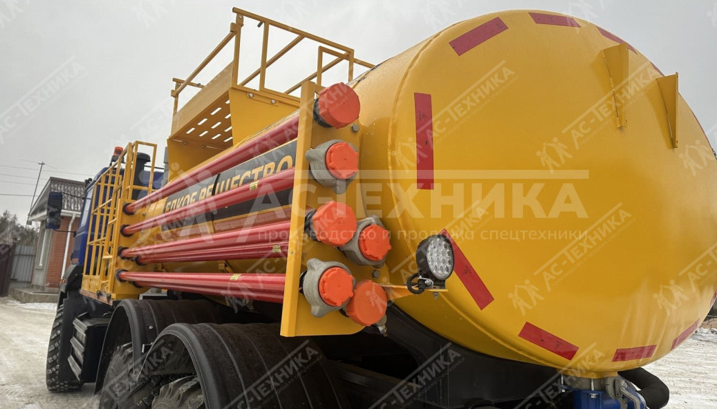 Агрегат кислотной обработки скважин СИН-32 на шасси Урал 4320-4972-80Е5 (Евро-5)