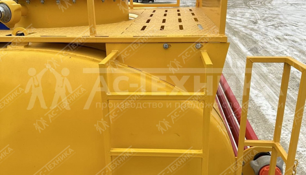 Агрегат кислотной обработки скважин СИН-32 на шасси Урал 4320-4972-80Е5 (Евро-5)
