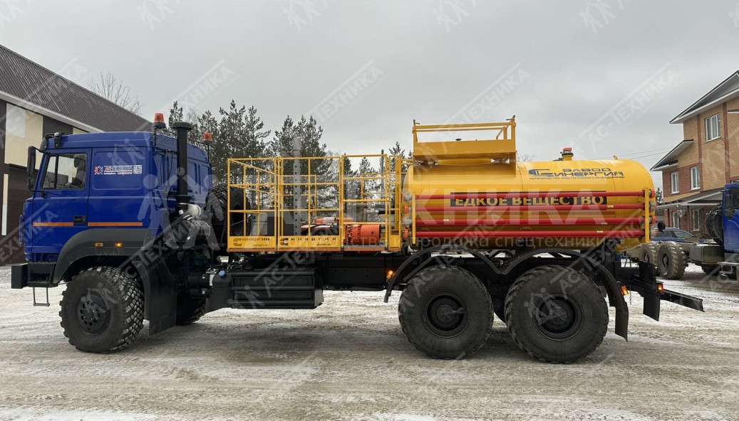 Агрегат кислотной обработки скважин СИН-32 на шасси Урал 4320-4972-80Е5 (Евро-5)