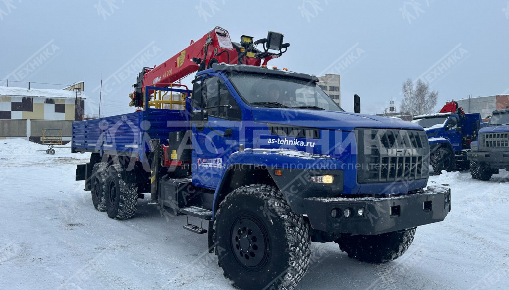 Автомобиль бортовой с КМУ ИТ-200 на шасси Урал NEXT 4320-72Е5Г38 (Евро-5)