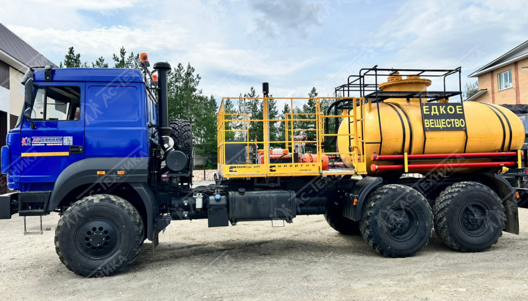 Агрегат кислотной обработки скважин СИН-32.02 на шасси Урал 4320-80 (Евро-5)