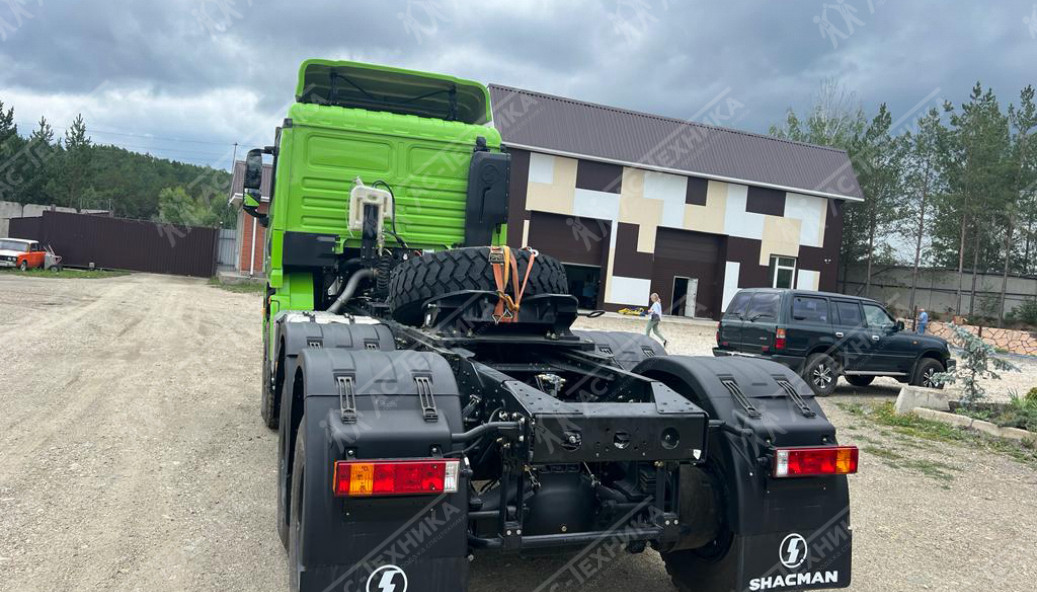 Седельный тягач SHACMAN 6x6, X3000 (SX42586W385C)