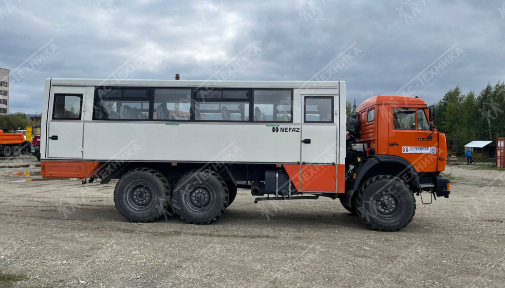 Вахтовый автобус (4208-022-15) КАМАЗ 43114-15 (28+2 места) (Евро-2)