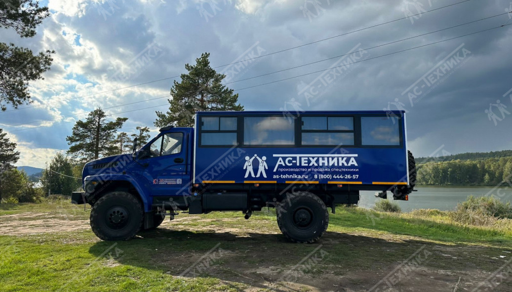 Вахтовый автобус Урал NEXT 32552-73Е5 (20 мест) (Евро-5)