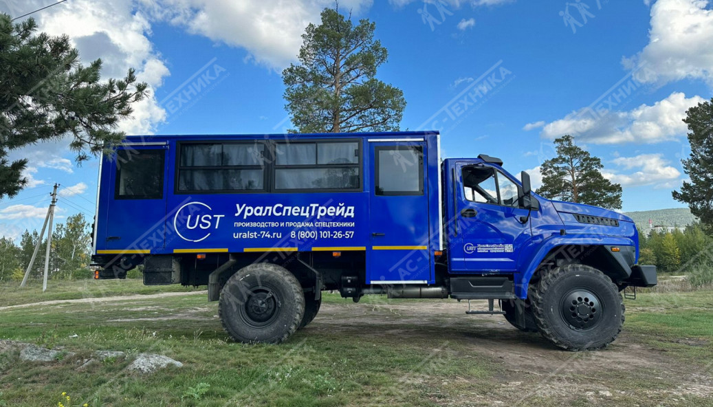 Вахтовый автобус Урал NEXT 32552-73Е5 (20 мест) (Евро-5)