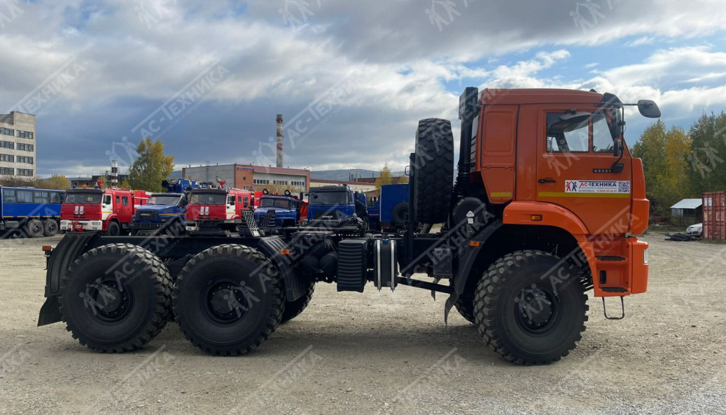 Седельный тягач КАМАЗ 65221-6020-53 (Евро-5)