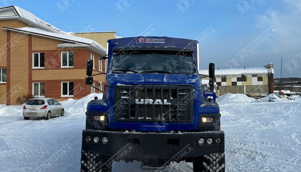 Вахтовый автобус Урал NEXT 3255-73Е5С36 (22+6 мест) (Евро-5)