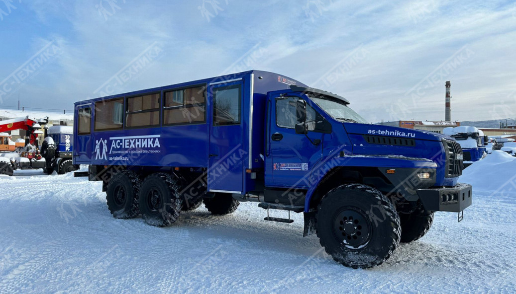 Вахтовый автобус Урал NEXT 3255-73Е5С36 (22+6 мест) (Евро-5)