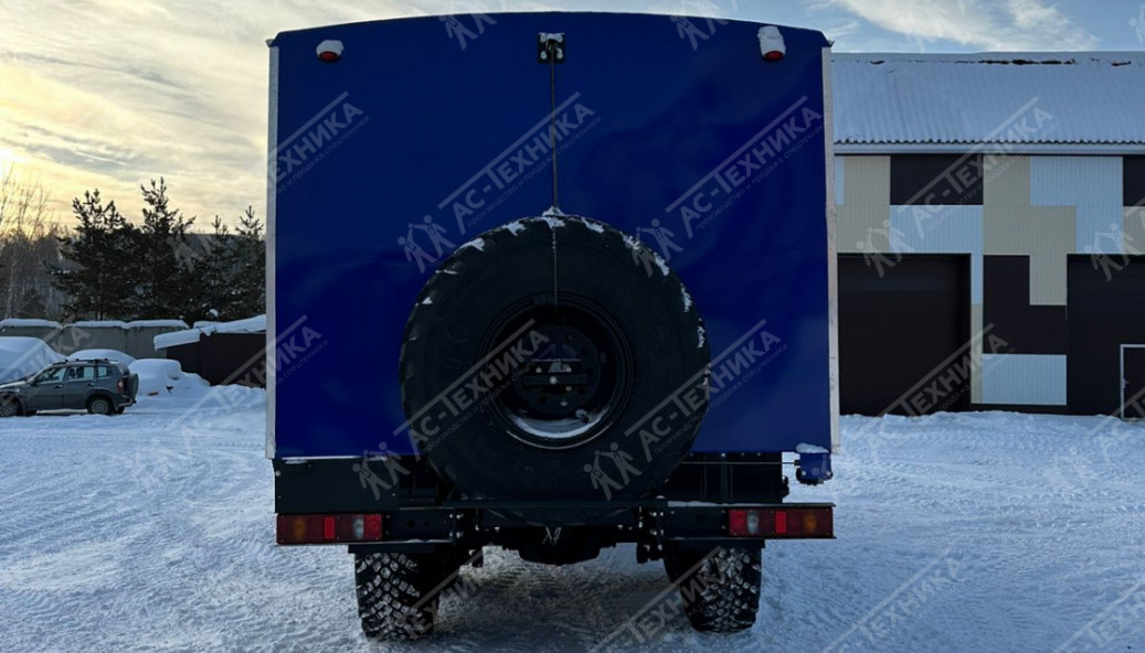 Вахтовый автобус Урал NEXT 3255-73Е5С36 (22+6 мест) (Евро-5)