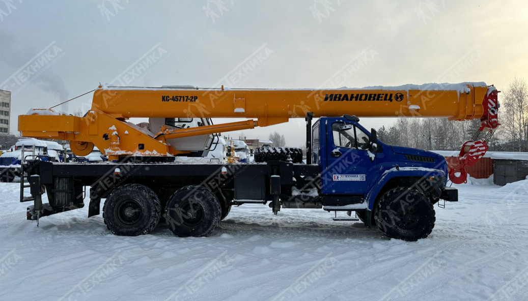 Автокран ИВАНОВЕЦ КС-45717-2Р на шасси УРАЛ NEXT (Евро-5)