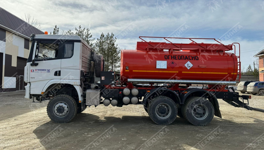 Автотопливозаправщик АТЗ-12 на SHACMAN X3000 6x6 (SX32586V385)