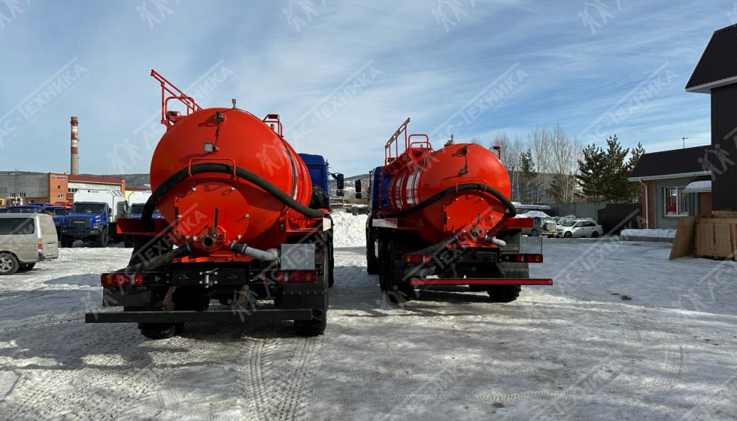 Автоцистерна АКН-10 на шасси УРАЛ 4320-80 (насос КО-510)