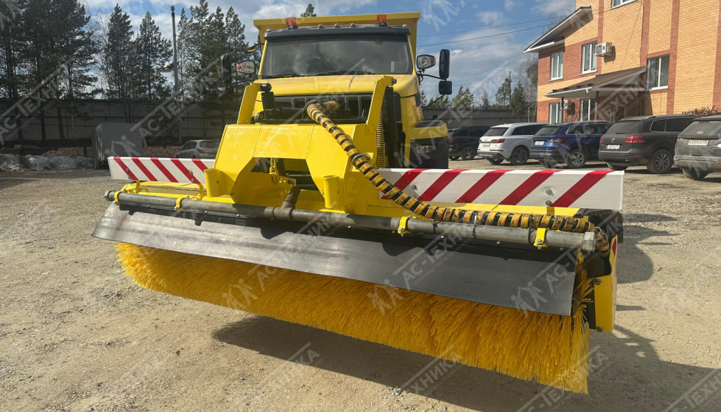 КДМ на шасси Урал NEXT 4320-72