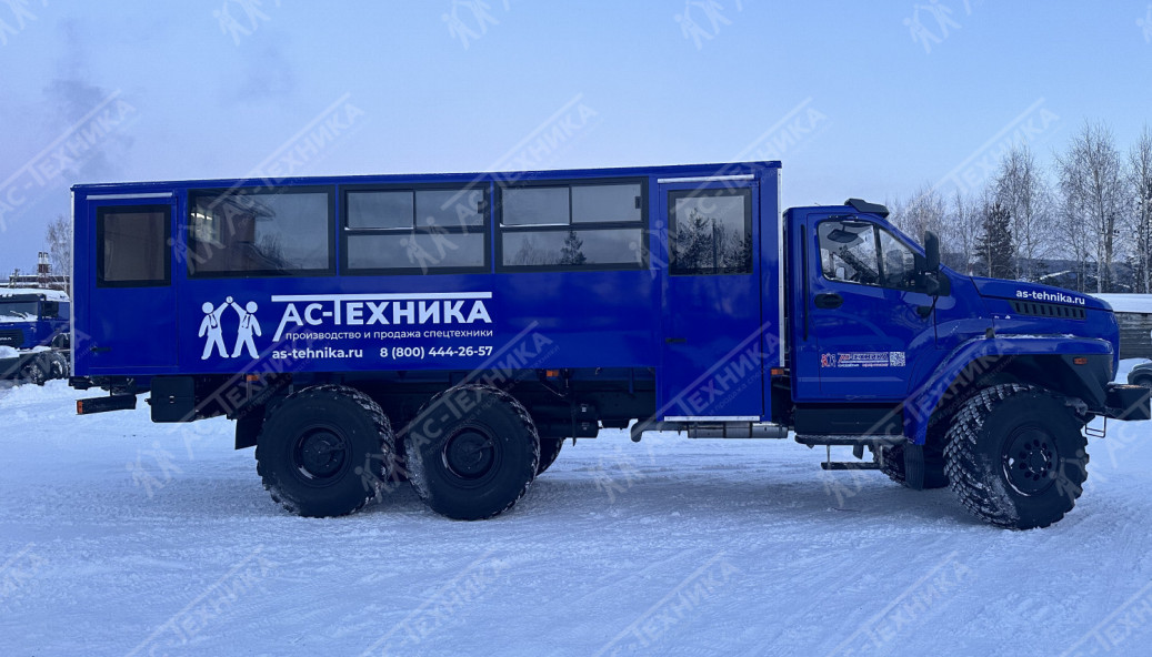 Вахтовый автобус Урал NEXT 3255-73Е5 (28 мест) (Евро-5)