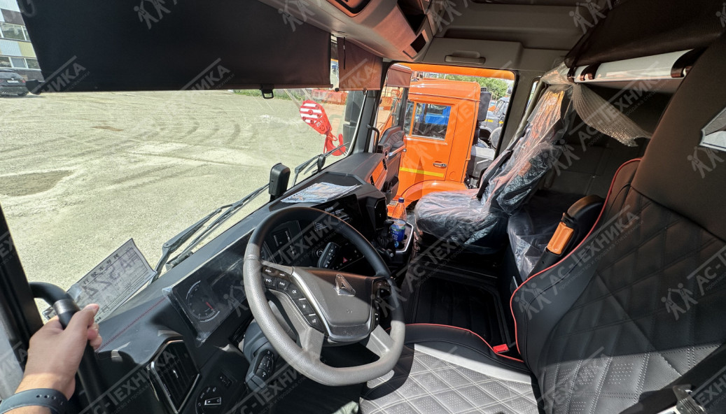 Седельный тягач SITRAK 4х2, C7H (ZZ4186V361HE)