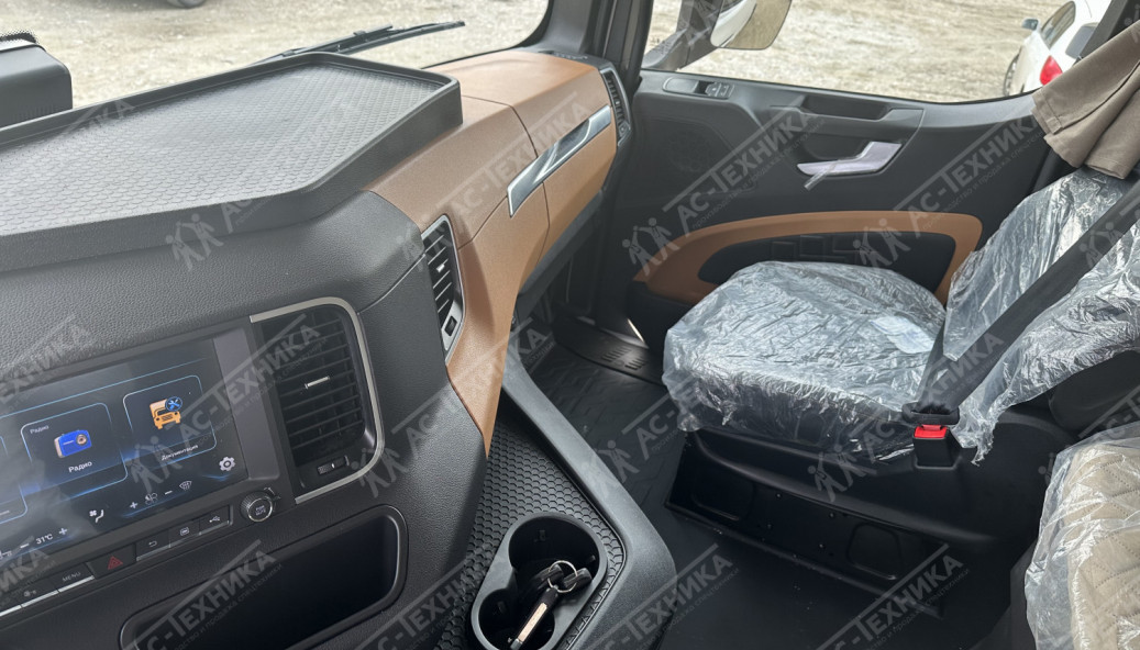 Седельный тягач SHACMAN 4х2, X6000 (SX4188YY381) 