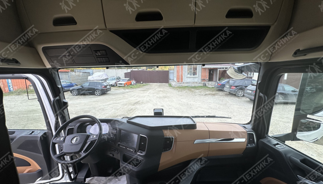 Седельный тягач SHACMAN 4х2, X6000 (SX4188YY381) 