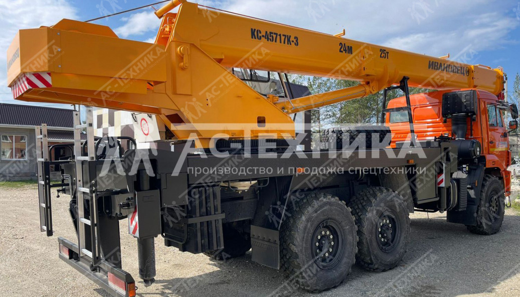 Автокран ИВАНОВЕЦ КС-45717К-3 на шасси КАМАЗ 43118-50 (Евро-5)