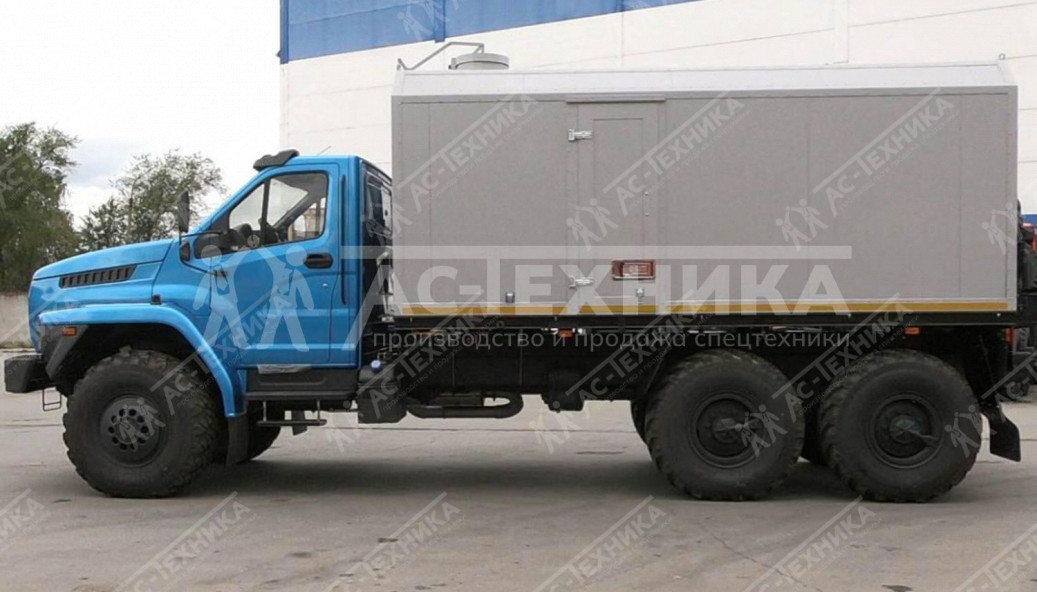 ППУА 1600/100 на шасси Урал NEXT 4320-72Е5 (насос Hikarimai EFG-2821)