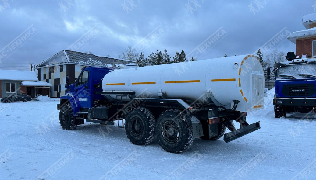 Автоцистерна пищевая АЦПТ-10 на шасси Урал NEXT 4320-74Е5 (Евро-5)