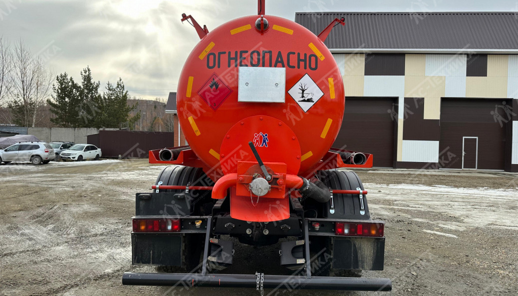 Автоцистерна АКН-10 на шасси Урал NEXT 4320-74Е5 (насос КО-505А)