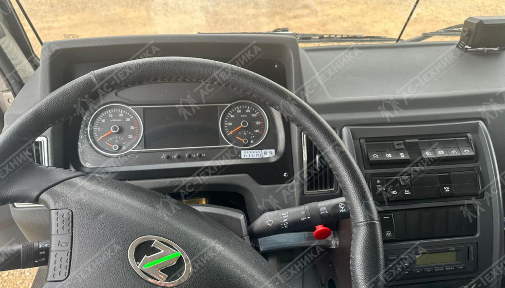Автокран ZOOMLION ZTC300V, 6х4, 30 т