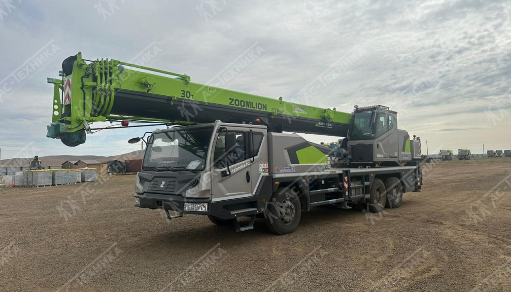 Автокран ZOOMLION ZTC300V, 6х4, 30 т