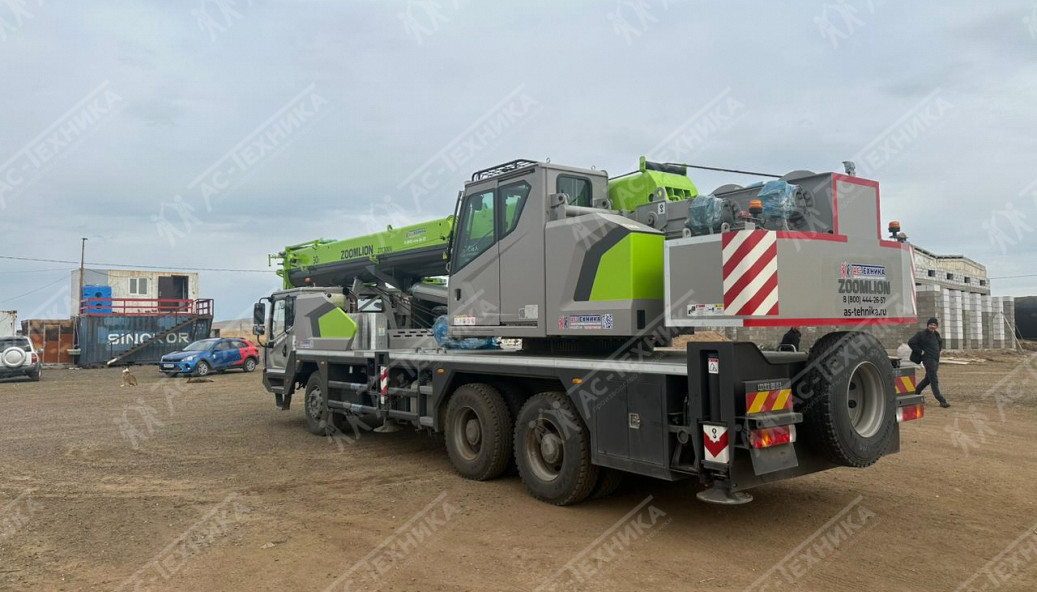 Автокран ZOOMLION ZTC300V, 6х4, 30 т