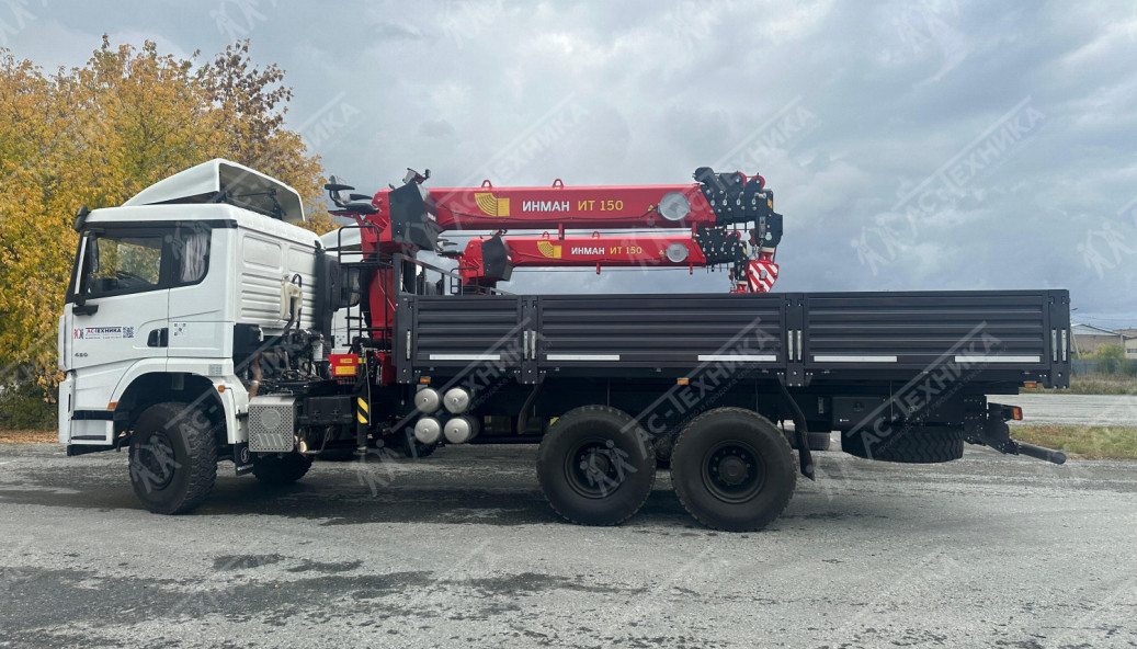 Автомобиль бортовой с КМУ Инман ИТ-150 на шасси SHACMAN SX32586V385