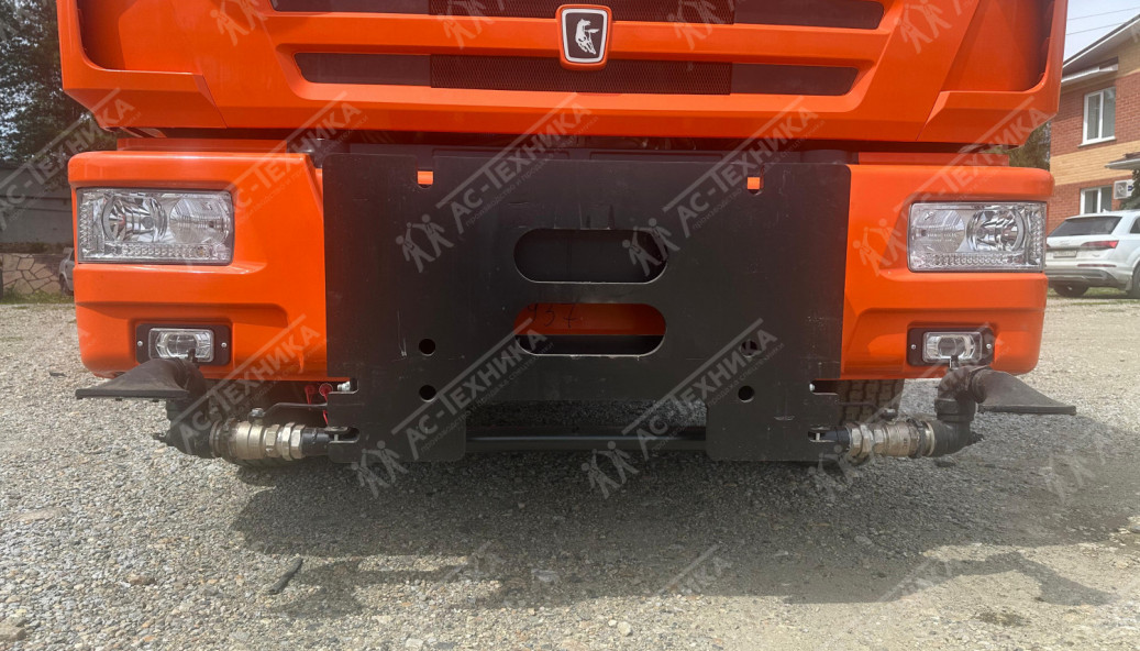 КДМ на шасси КамАЗ 65115-3052-48 (с поливомоечным оборудованием)