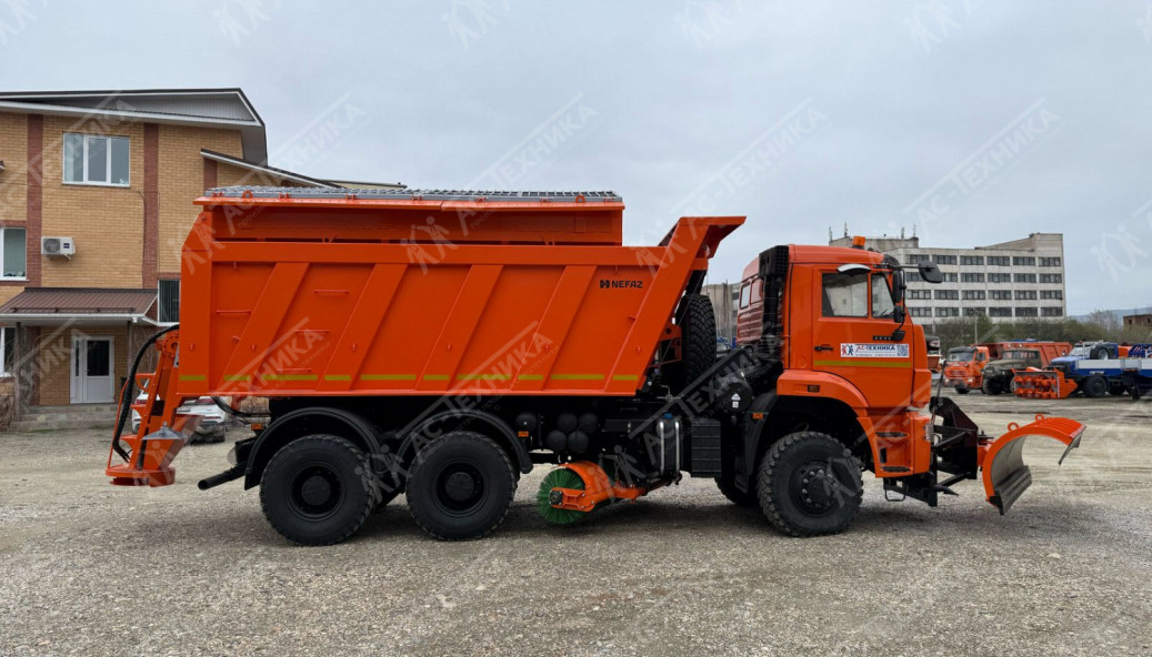 КДМ на шасси КАМАЗ 6522
