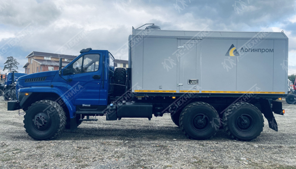 ППУА 1600/100 на шасси Урал NEXT 4320-72 (насос Interpump T1750)