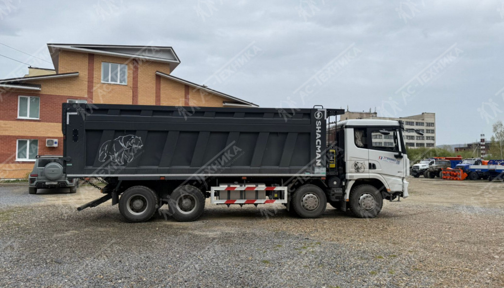 Самосвал SHACMAN SX331863366 8х4