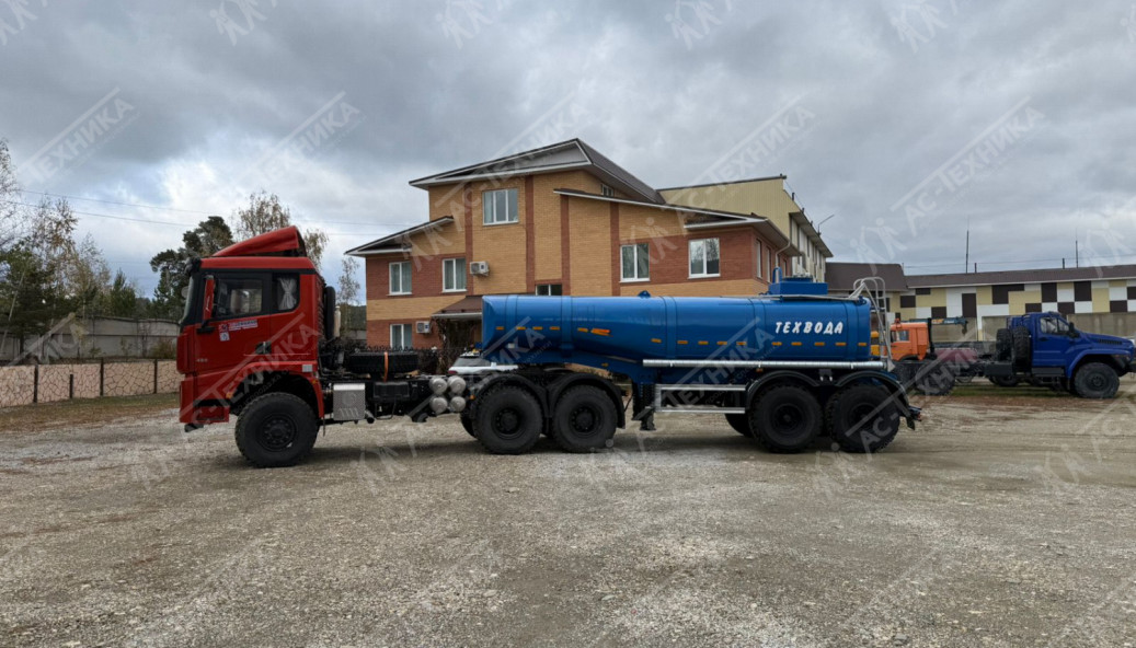 Седельный тягач SHACMAN 6x6, Х3000 (односкатная ошиновка)