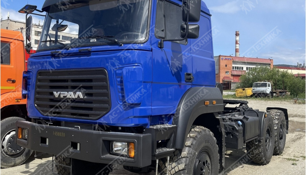 Седельный тягач Урал 44202-3521-82Е5 Седельный тягач Урал 44202-3521-82Е5