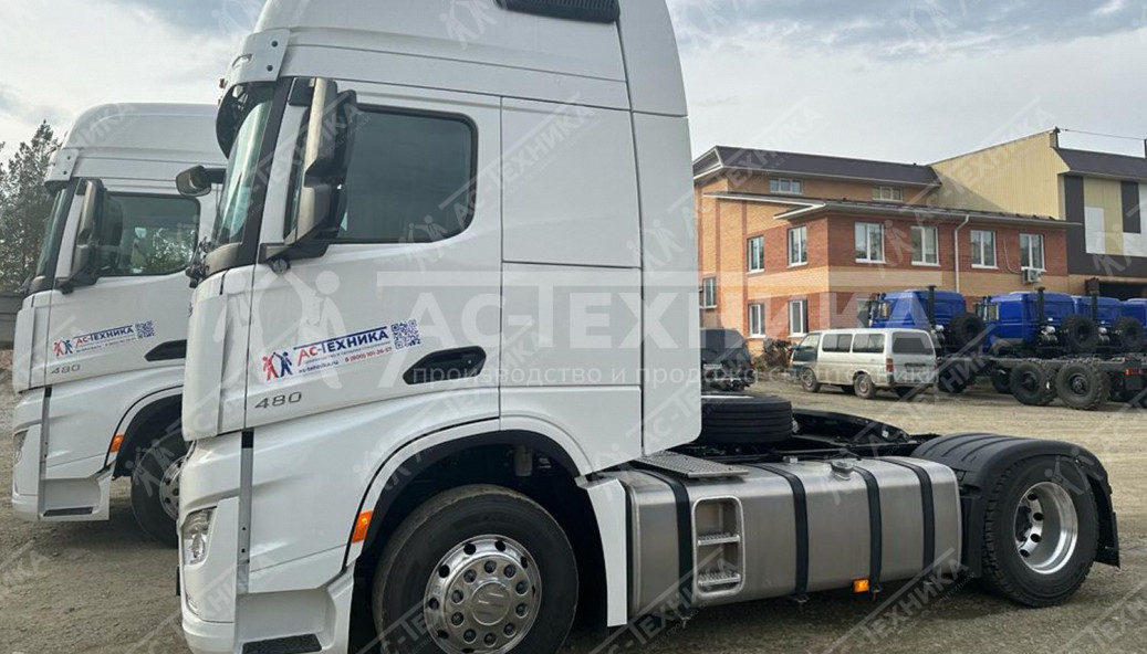 Седельный тягач SHACMAN 4х2, X6000 (SX4188YY381) 