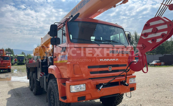 Автокран ИВАНОВЕЦ КС-45717К-3 на шасси КАМАЗ 43118-50 (Евро-5)