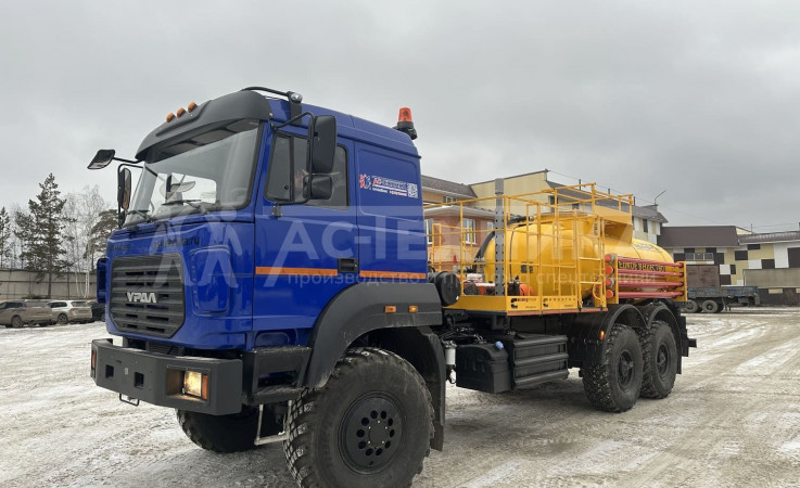 Агрегат кислотной обработки скважин СИН-32 на шасси Урал 4320-4972-80Е5 (Евро-5)