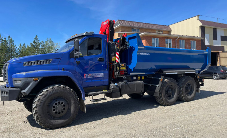 Самосвал с КМУ Fassi F155A.0.22 на шасси Урал NEXT 4320-72Е5 (Евро-5)