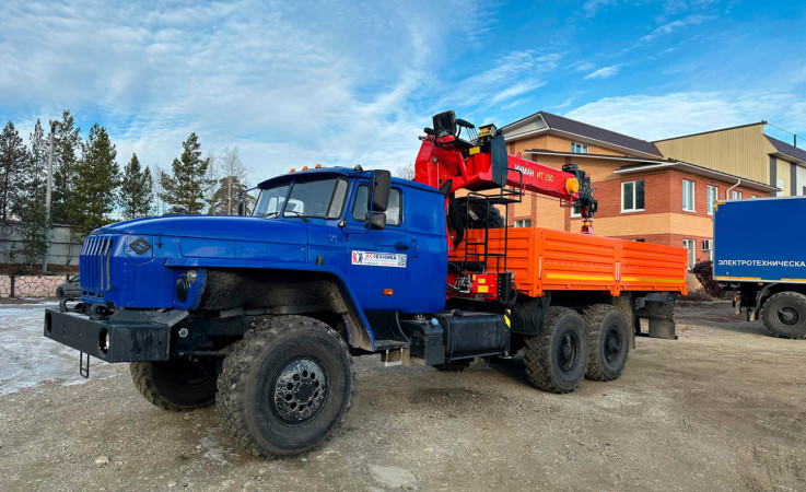 Автомобиль бортовой с КМУ ИНМАН ИТ-150 на шасси Урал 4320-60Е5 (Евро-5)