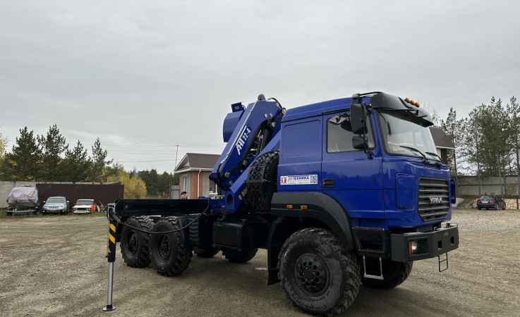 Седельный тягач Урал 44202-3511-82 с КМУ АНТ 22-4 (Евро-5)