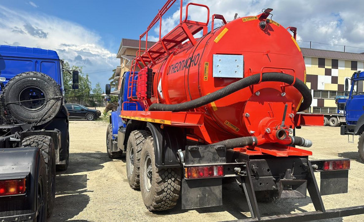 Автоцистерна АКН-10 на шасси Урал NEXT 4320-72Е5 (Евро-5)